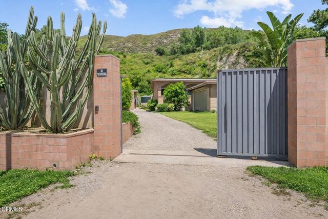 561 E Telegraph Road, Fillmore