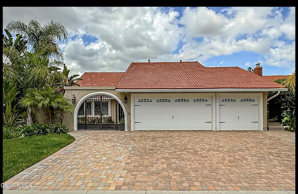 Photo of Listing #226001699