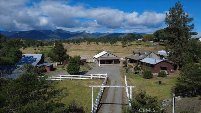 355 Main Street, Elk Creek