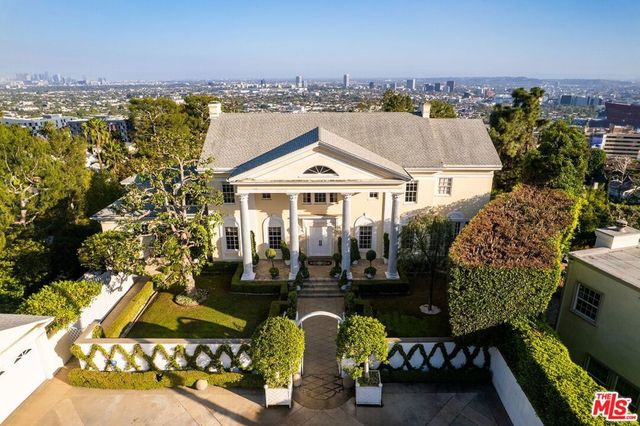 1350 Belfast Drive, Los Angeles