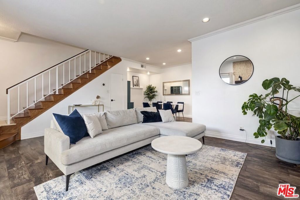 Photo of Listing #26716233