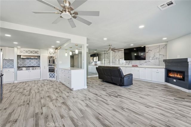 2222 S Mesa # 8, San Pedro