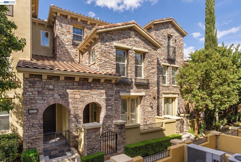 Photo of Listing #41130891