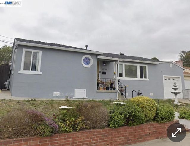 23933 Carmelita Dr, Hayward