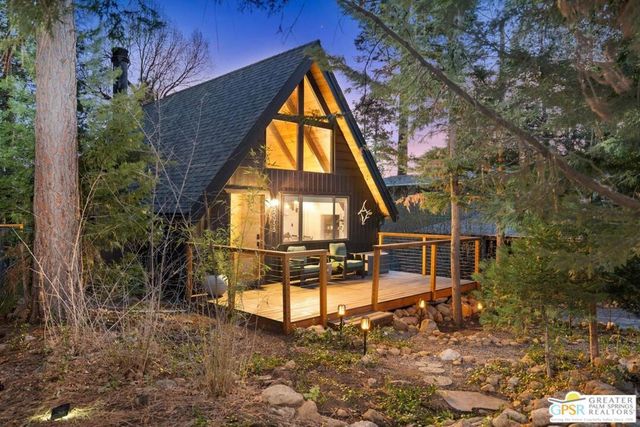 55055 John Muir Road, Idyllwild