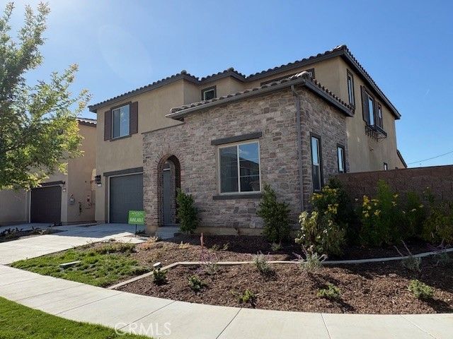 3706 Leafgreen Road, Corona