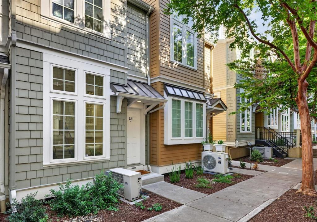 Photo of Listing #ML82043018