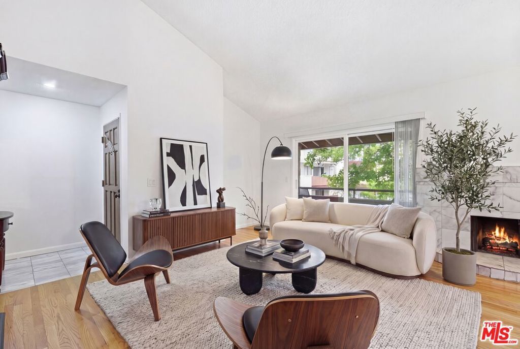 Photo of Listing #26724329