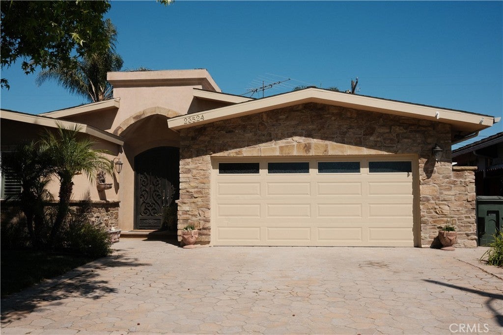 Photo of Listing #SB26080590