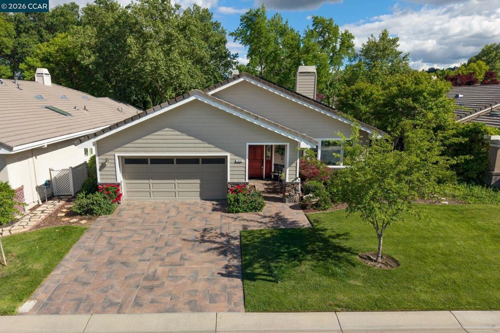 Photo of Listing #41131011