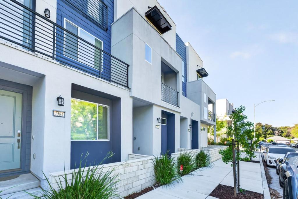 Photo of Listing #ML82043069