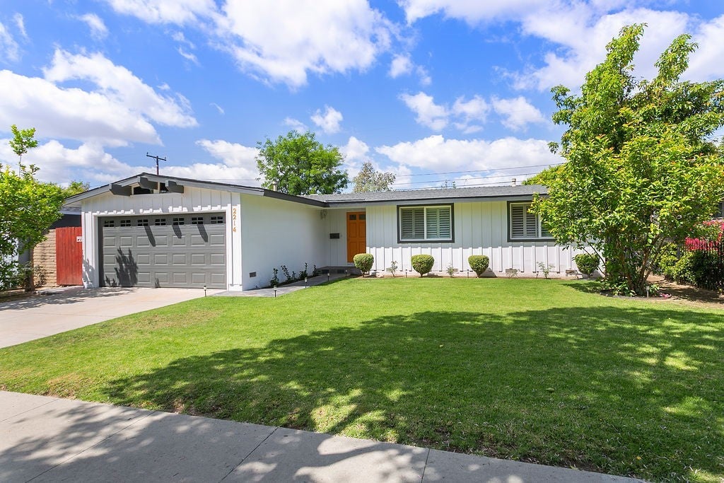 Photo of Listing #NP26080903