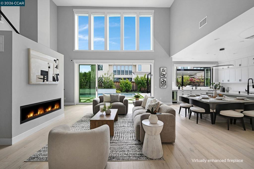 Photo of Listing #41131049