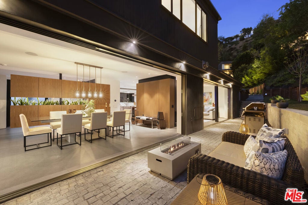 Photo of Listing #26726285