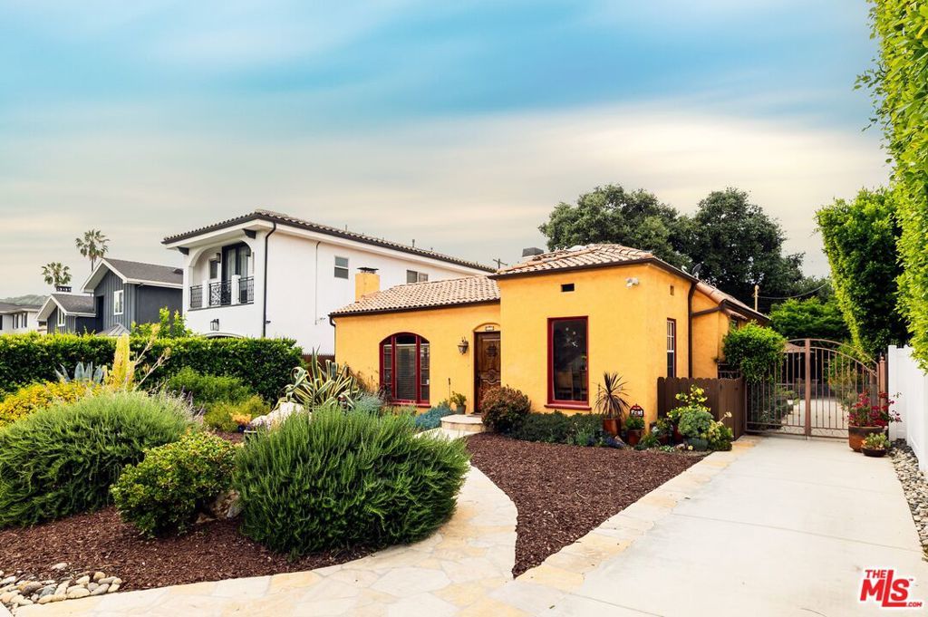 Photo of Listing #26731233