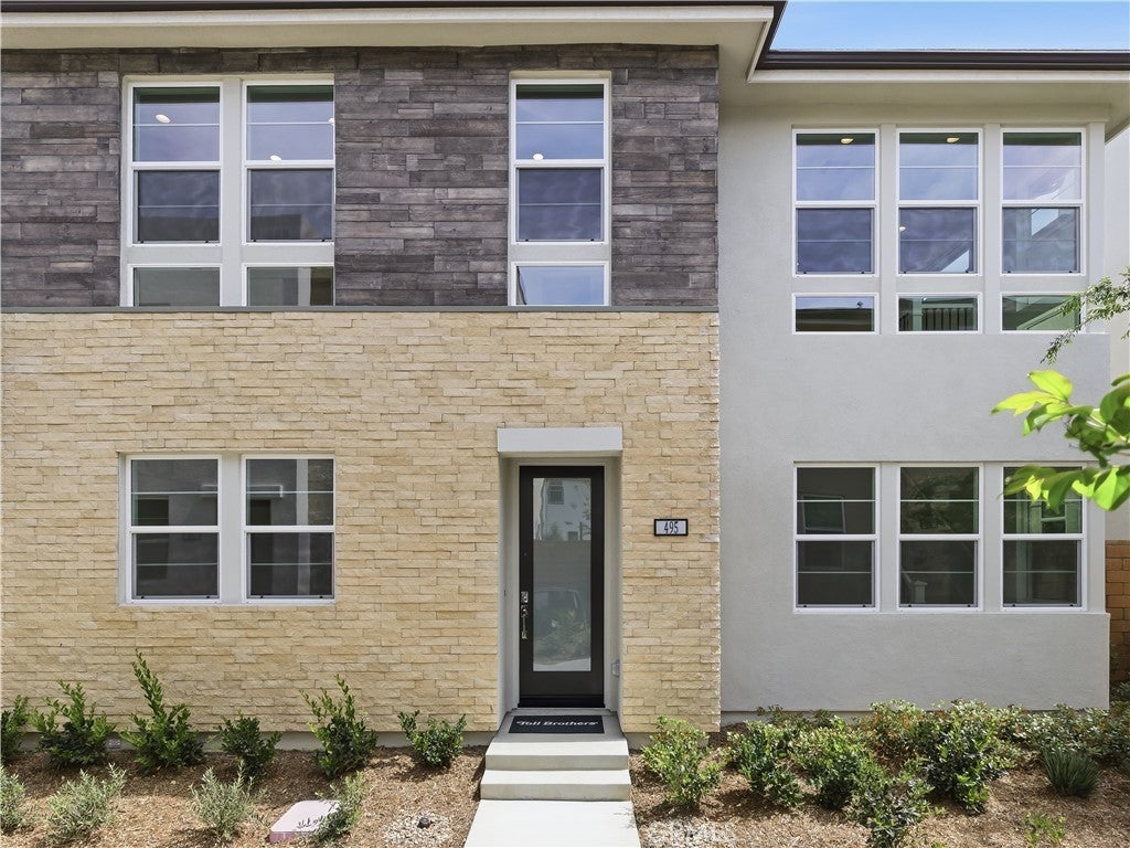 Photo of Listing #OC26073932