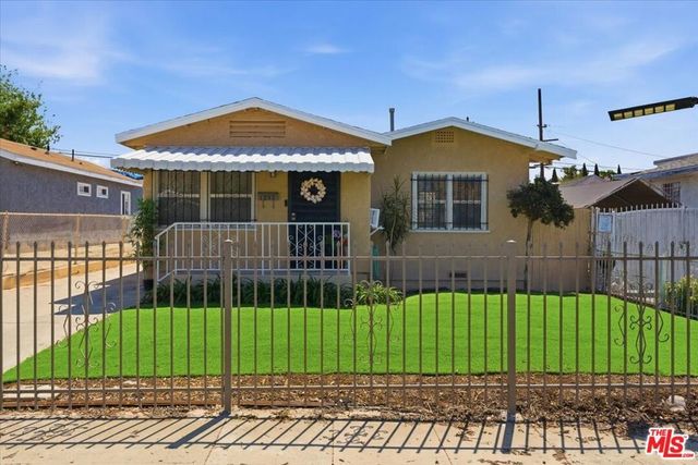 1232 W 74th Street, Los Angeles