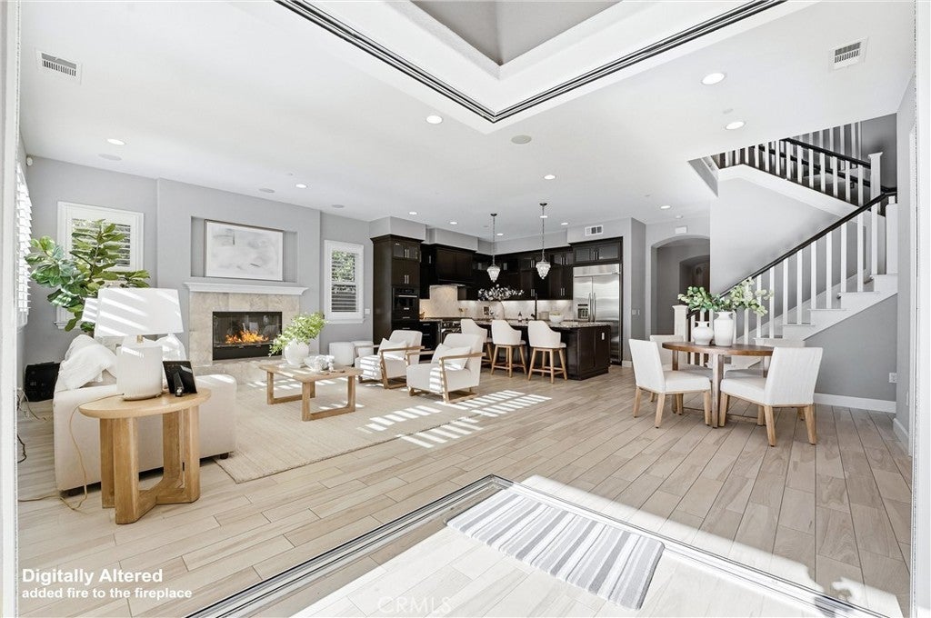 Photo of Listing #OC26080363