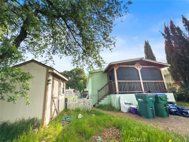 18162 9th Avenue, Jamestown