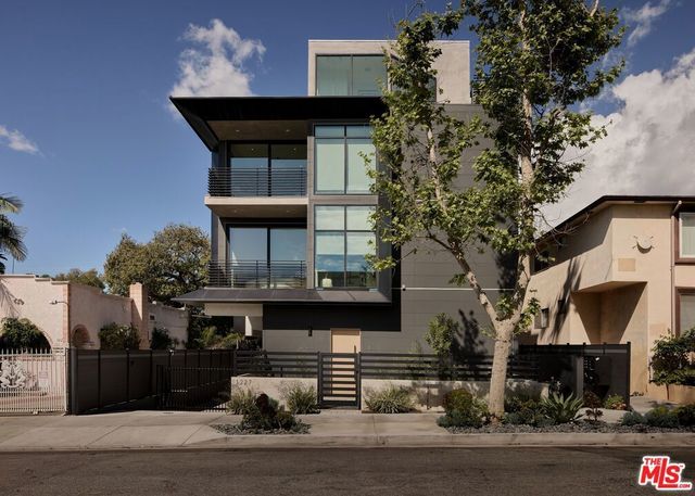 1227 N Formosa Avenue # 1, Los Angeles
