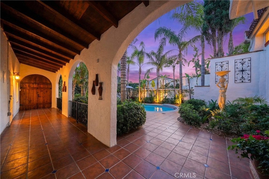 Photo of Listing #ND26079975