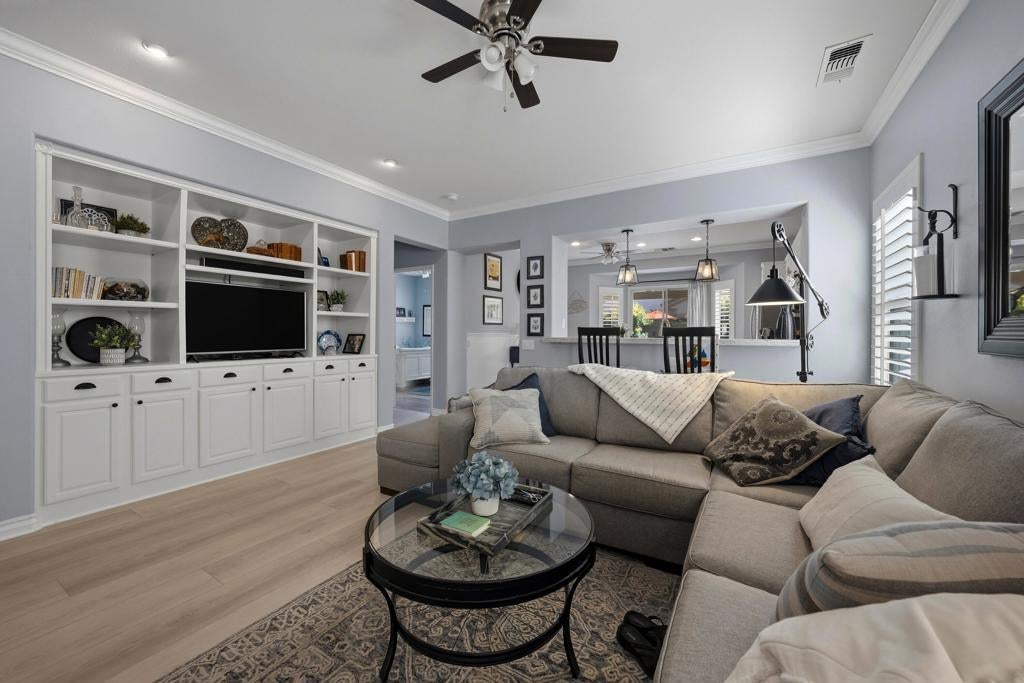 Photo of Listing #219146475DA