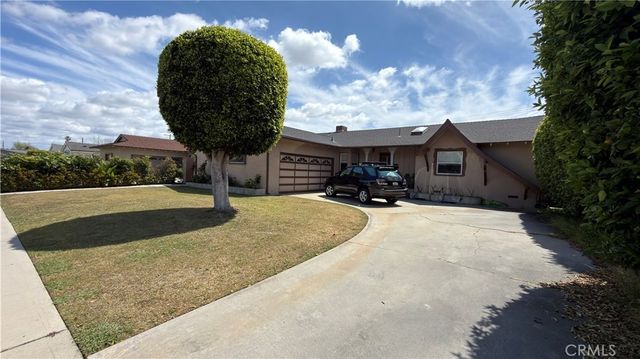 9132 Vons, Garden Grove