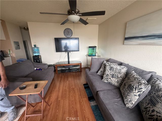 8634 Park # 3, Bellflower