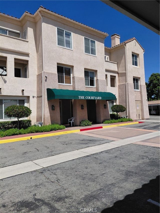 130 S Barranca Street S # 206, West Covina