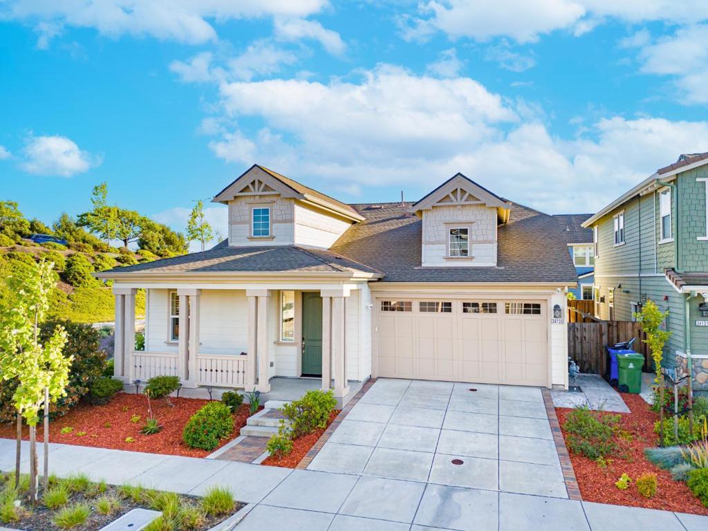 Photo of Listing #ML82037673