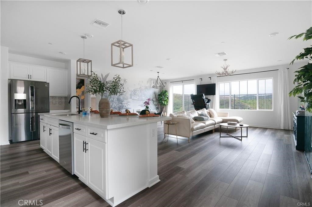 Photo of Listing #WS26081892