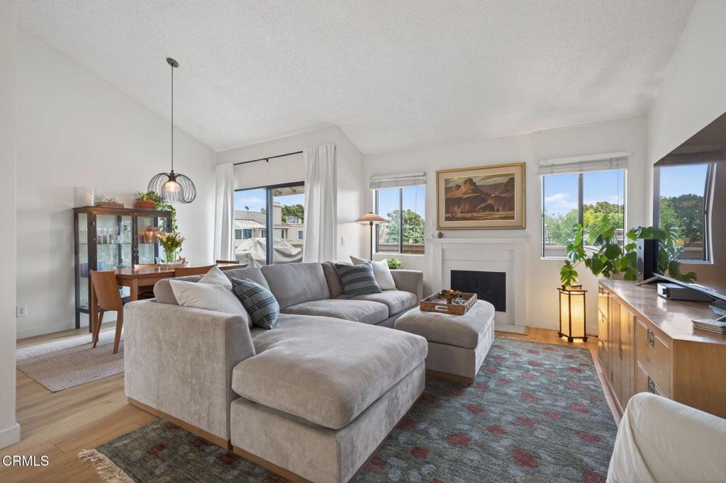 Photo of Listing #V1-35834