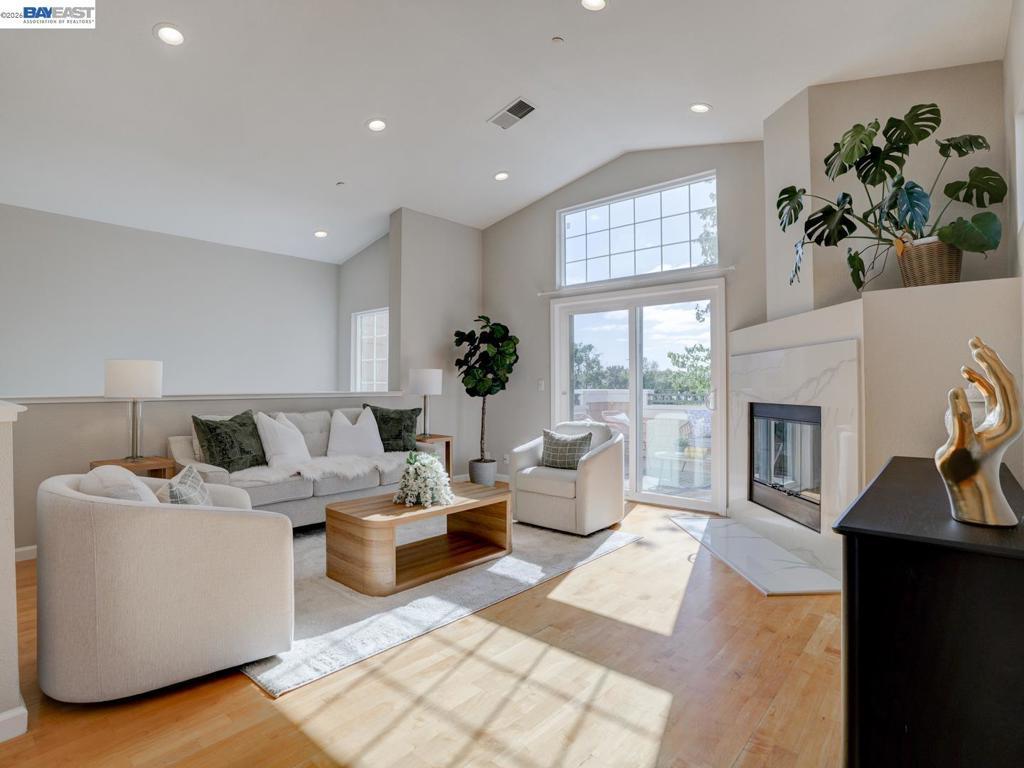 Photo of Listing #41131134