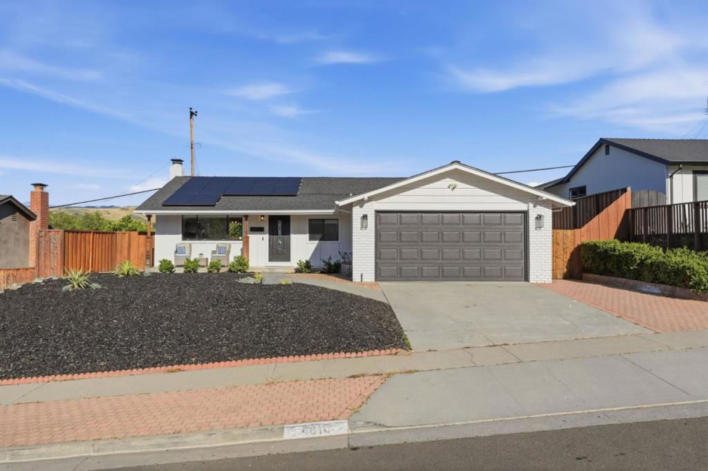 Photo of Listing #ML82041748