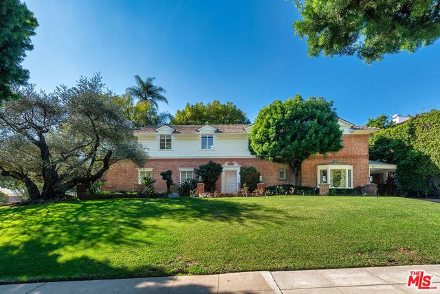 701 N Arden Drive, Beverly Hills