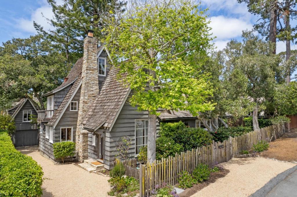 Photo of Listing #ML82043259