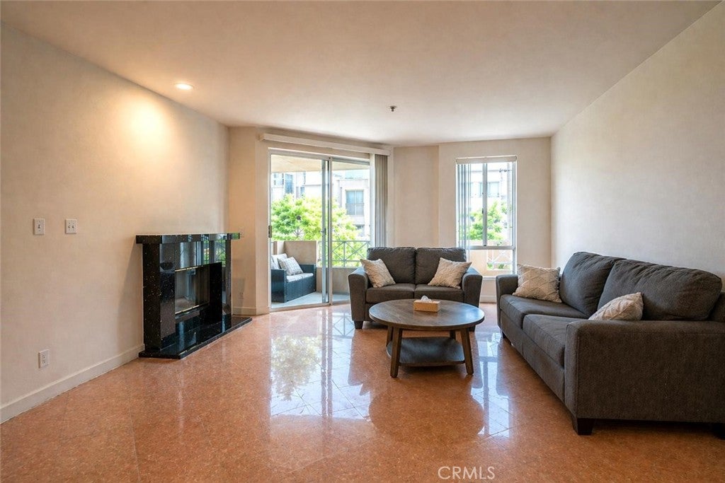 Photo of Listing #TR26081162