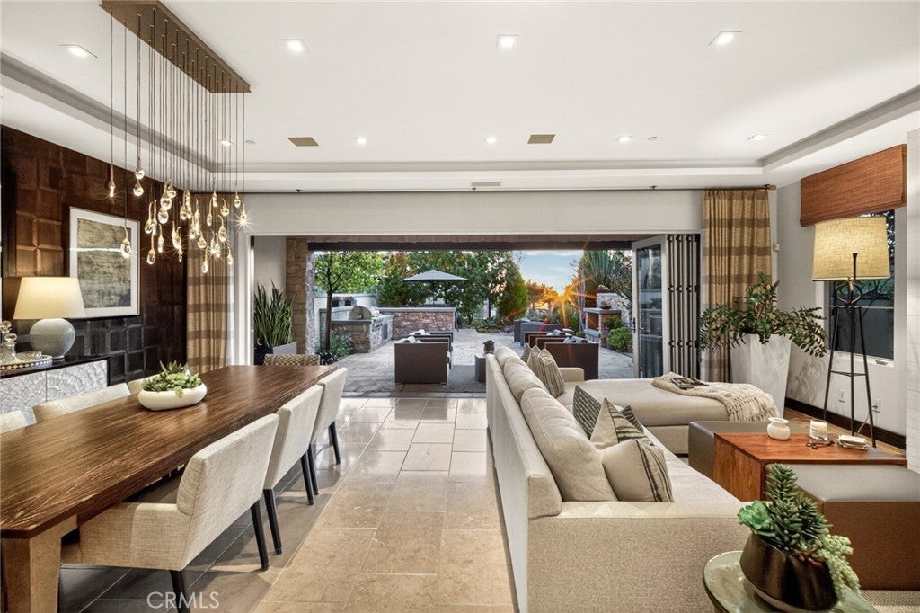 Photo of Listing #LG26079920