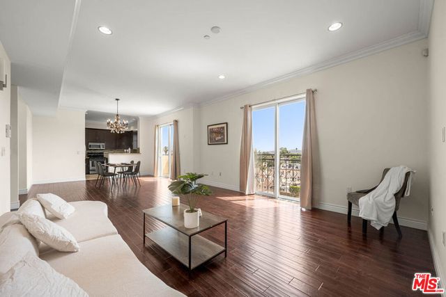 9049 Alcott Street # 401, Los Angeles