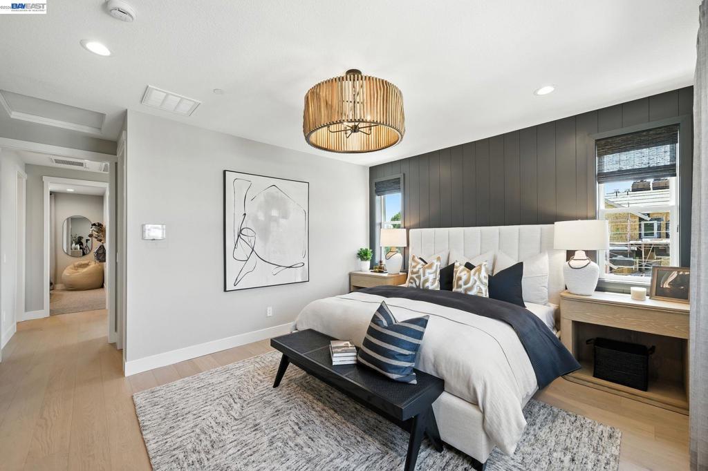 Photo of Listing #41131177