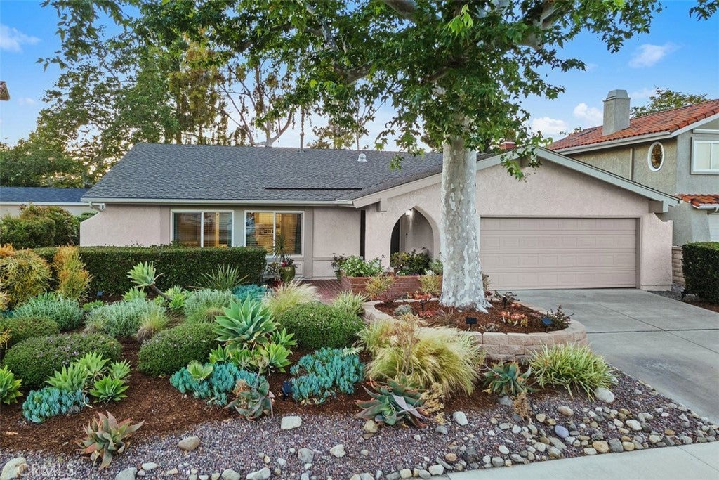 Photo of Listing #OC26081792