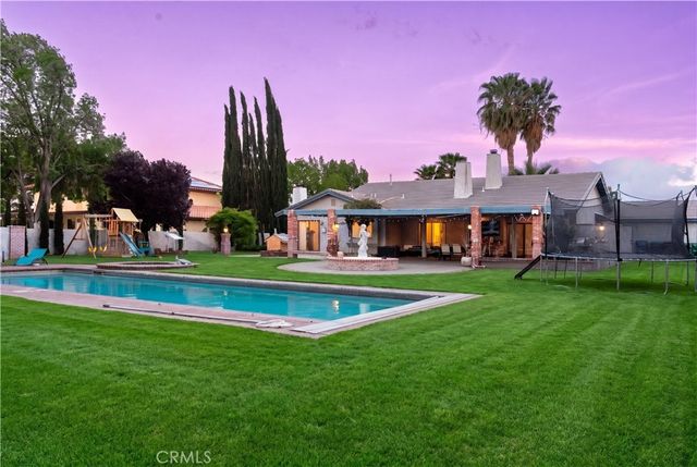 4255 Conestoga Drive, Lancaster