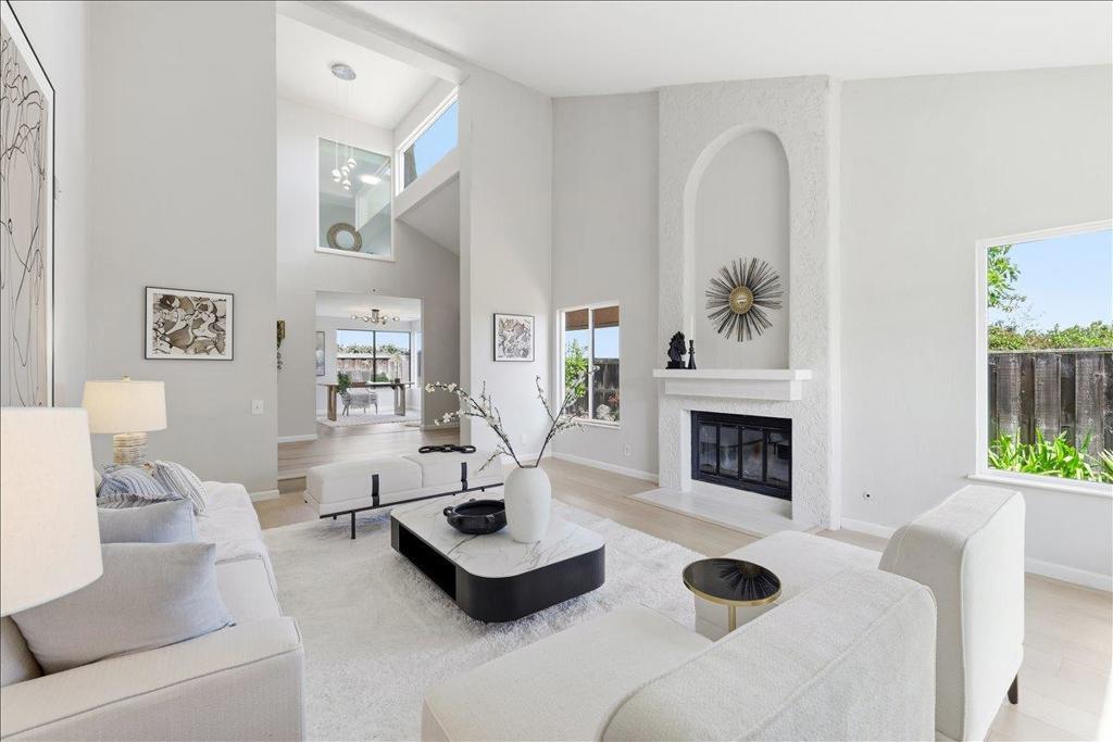 Photo of Listing #ML82043289