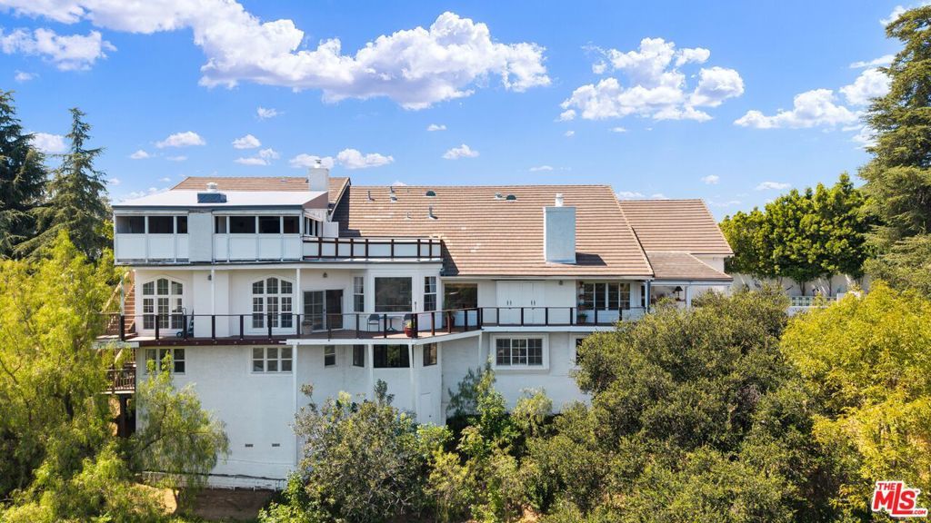 Photo of Listing #26721761