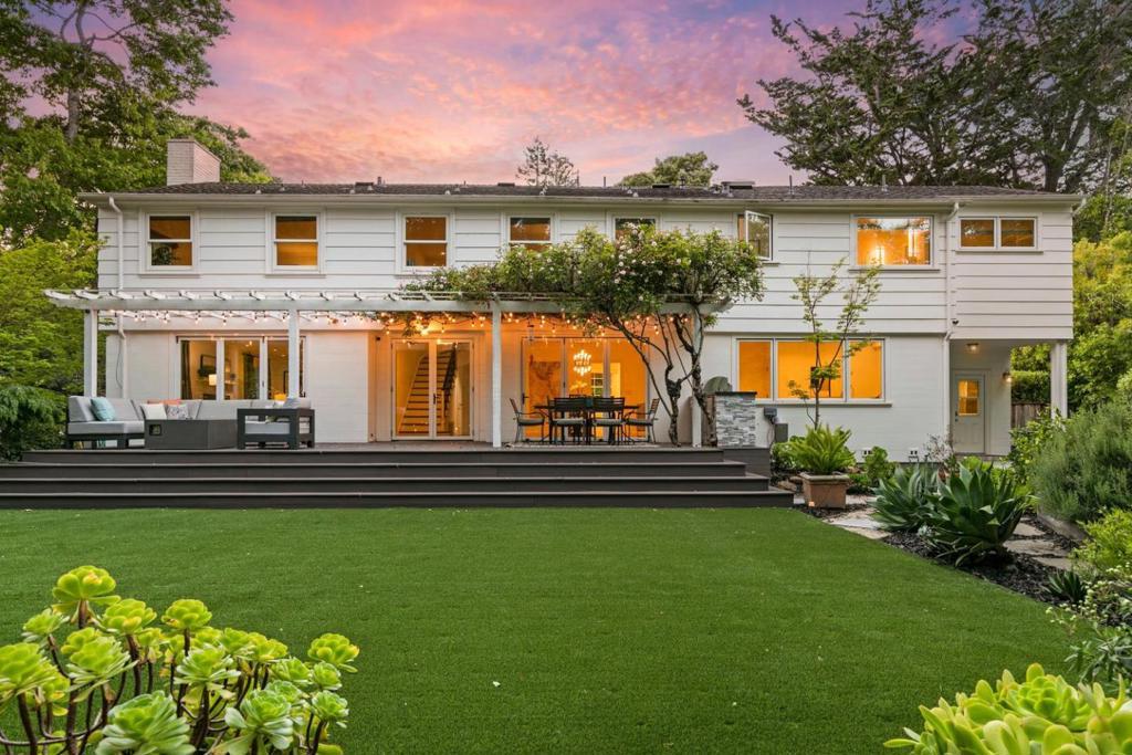 Photo of Listing #ML82043371