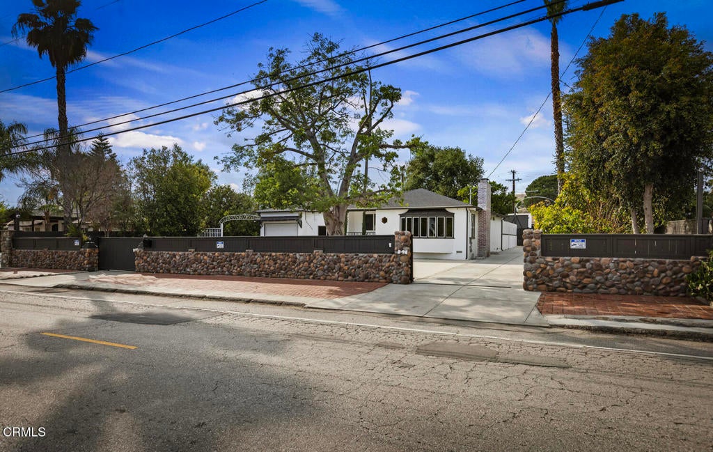 Photo of Listing #P1-26705