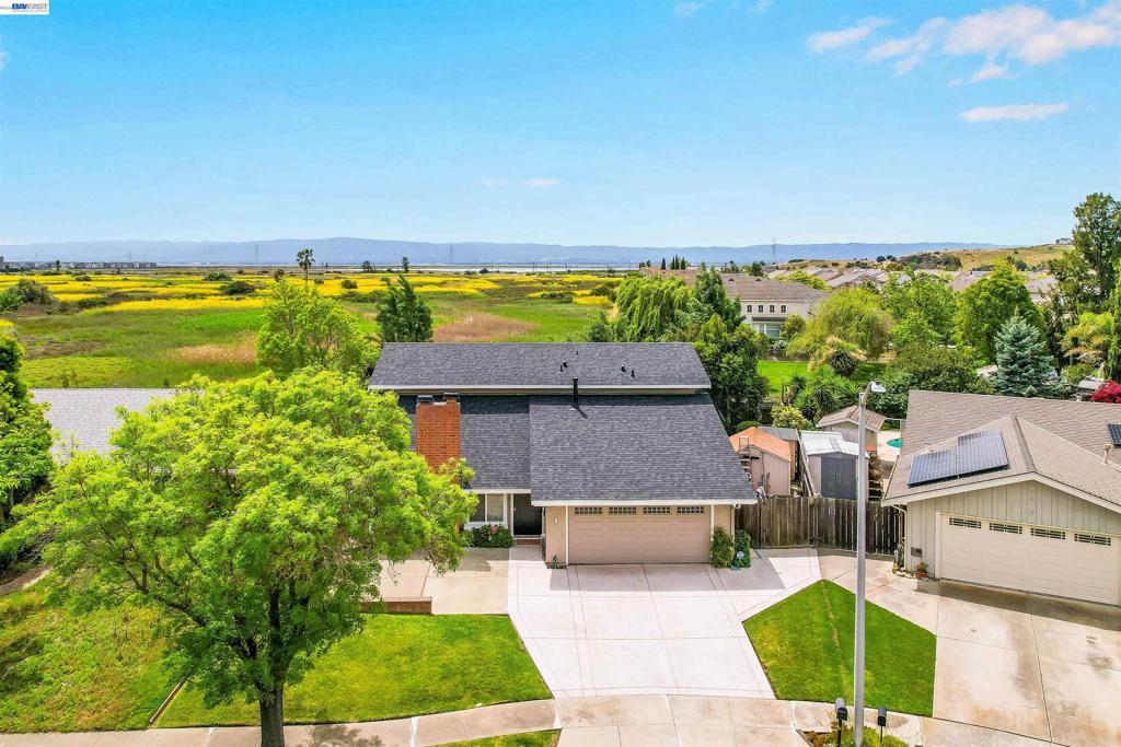 Photo of Listing #41131293