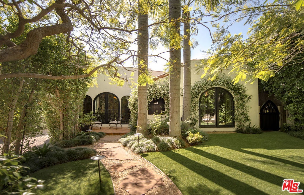 Photo of Listing #26657679