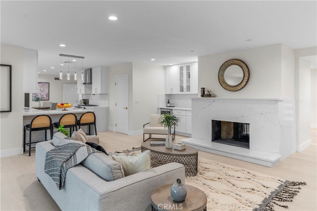 Photo of Listing #SR26082825