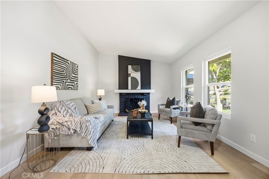 Photo of Listing #SW26083115